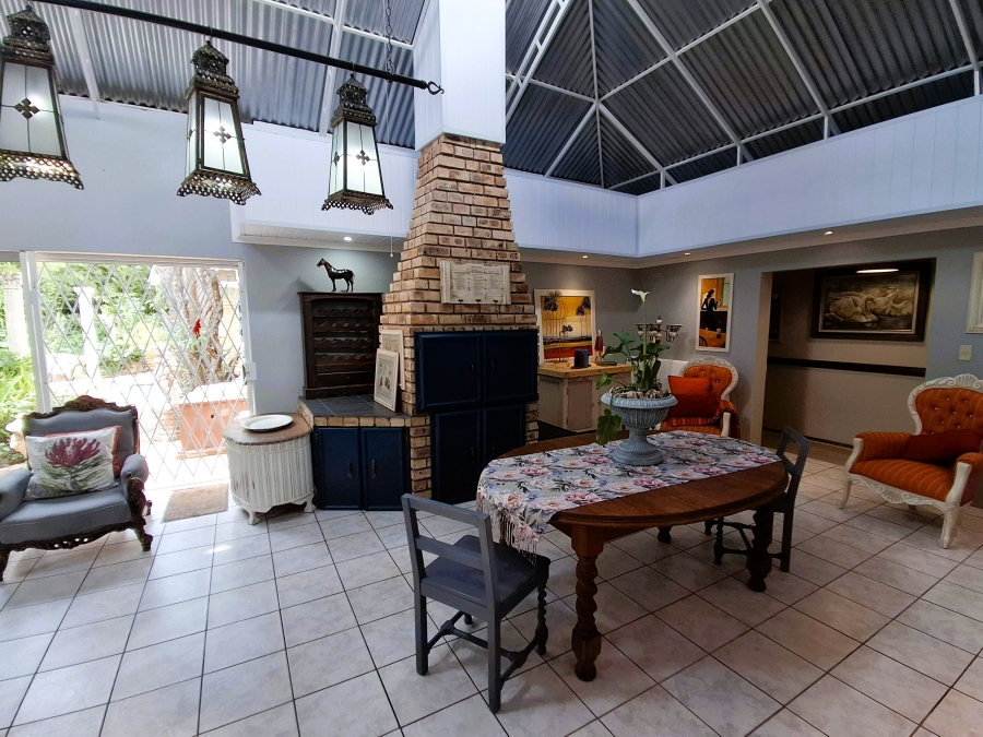 5 Bedroom Property for Sale in Doringkruin North West